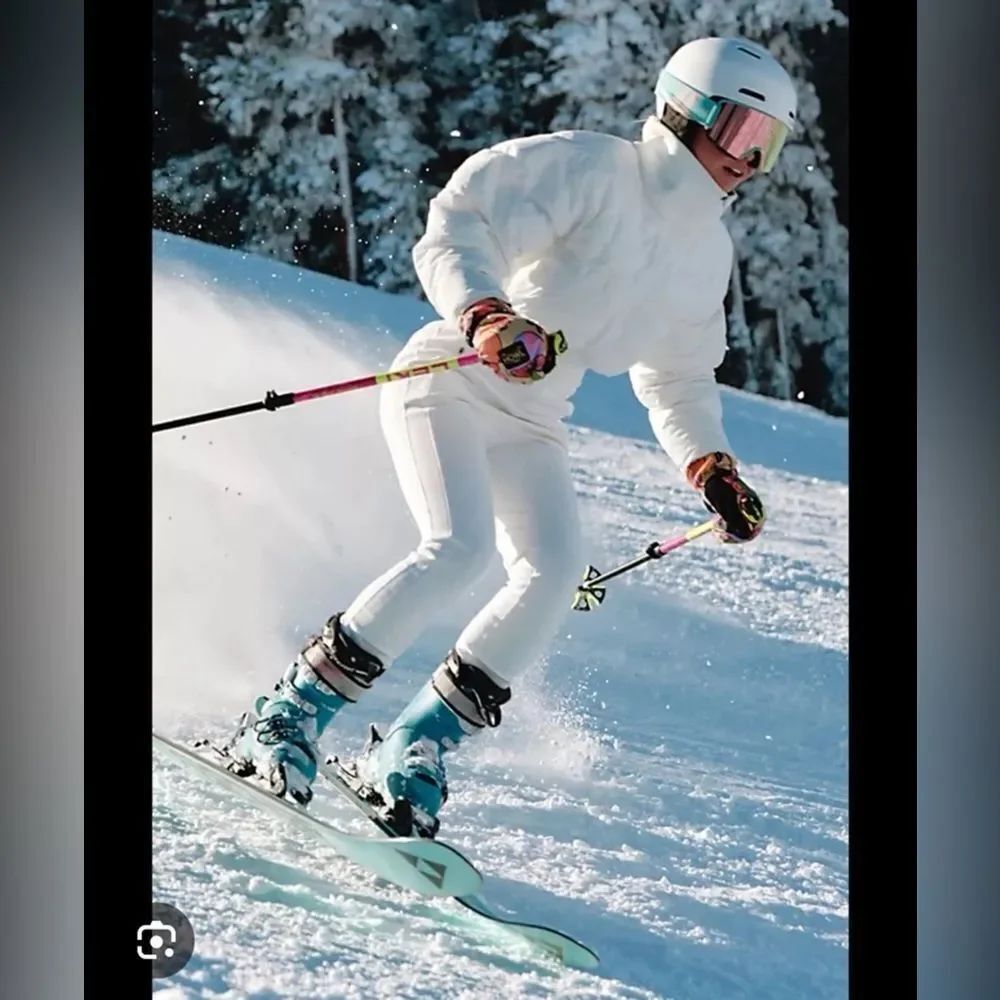 FP Movement Downhill Diva White Ski Suit Jacket and Pants Set Size XSmall